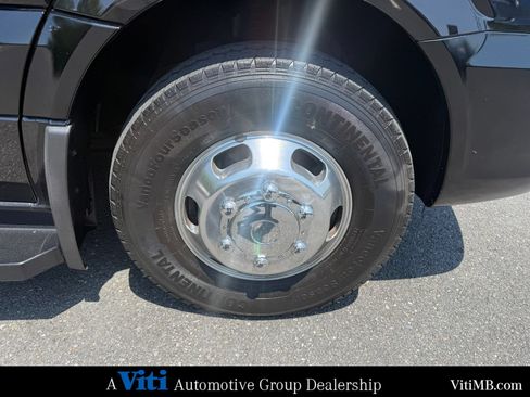 Used 2017 Mercedes-Benz Sprinter 3500 image 15