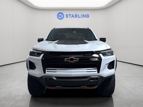 Used 2024 Chevrolet Colorado ZR2 w/ Technology Package image 15