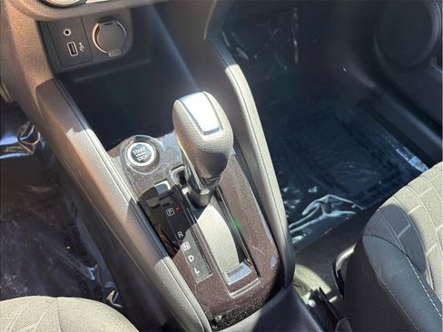 Used 2022 Nissan Kicks S FWD image 31