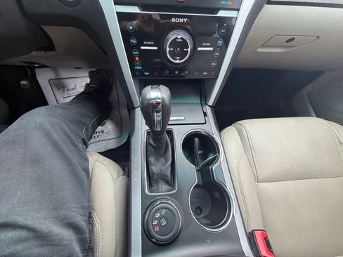 Used 2014 Ford Explorer Limited w/ Equipment Group 302A AWD/4WD image 26