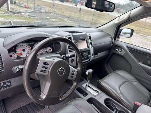 Used 2019 Nissan Frontier PRO-4X w/ Pro-4x Luxury Package image 9