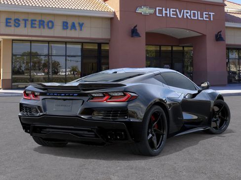 New 2025 Chevrolet Corvette E-Ray image 4