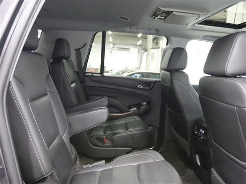 Used 2018 Chevrolet Tahoe Premier AWD/4WD image 22
