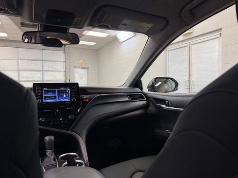 Used 2023 Toyota Camry LE FWD image 19
