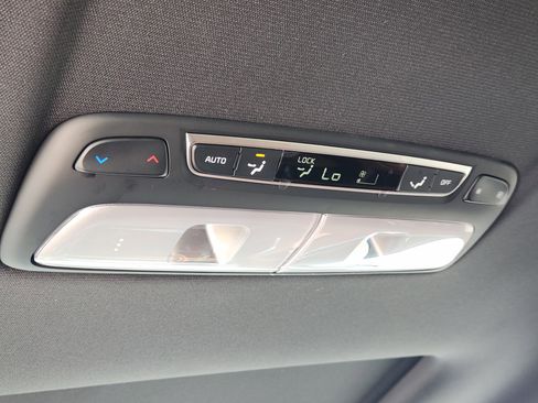 Used 2025 Kia Telluride EX X-Line AWD/4WD image 31