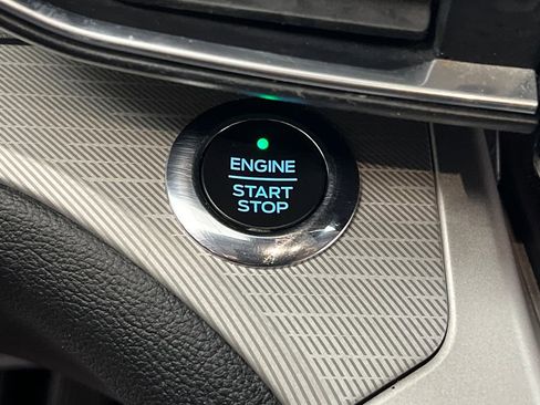 Used 2021 Ford Explorer XLT w/ Equipment Group 202A image 50