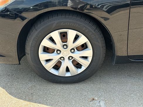 Used 2012 Honda Civic LX image 3
