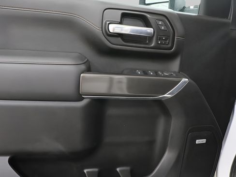 Used 2023 GMC Sierra 2500 AT4 w/ AT4 Premium Plus Package AWD/4WD image 22