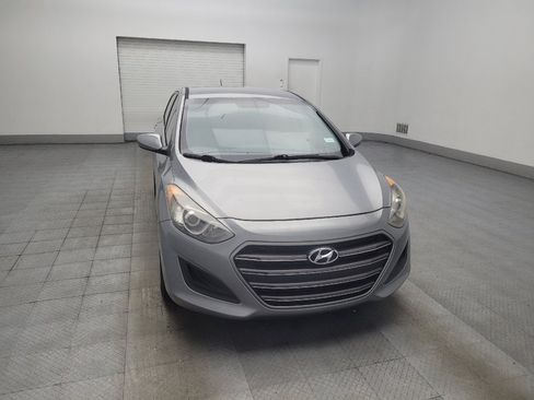Used 2016 Hyundai Elantra GT FWD image 14