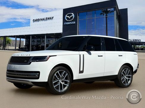 Used 2025 Land Rover Range Rover SE AWD/4WD image 2