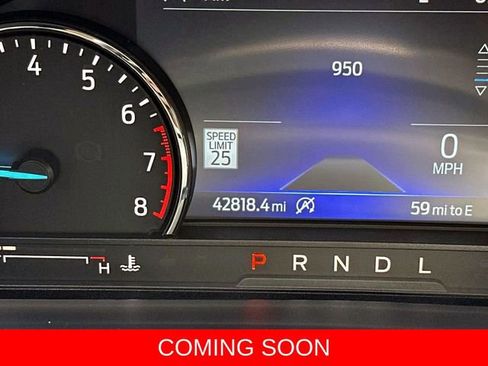 Used 2023 Ford Explorer XLT w/ Equipment Group 202A AWD/4WD image 14