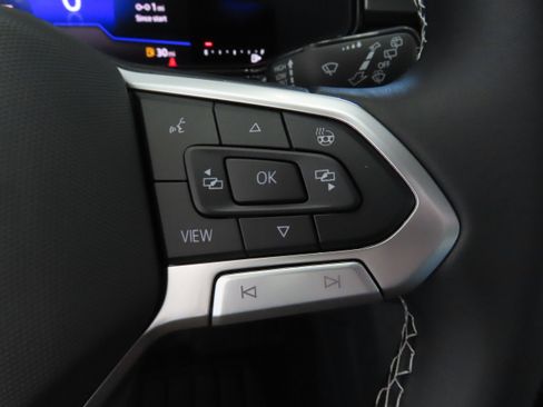 New 2026 Volkswagen Taos S image 15