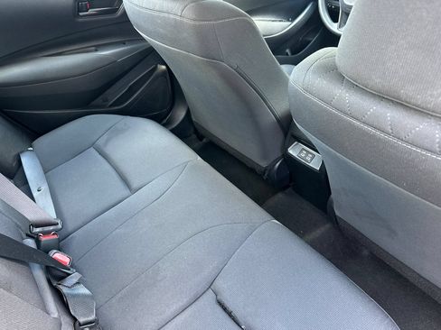 Used 2024 Toyota Corolla LE FWD image 17