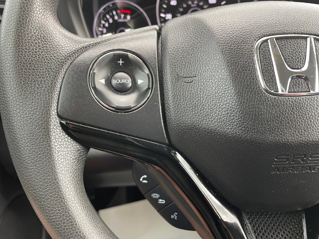 Used 2021 Honda HR-V LX image 33