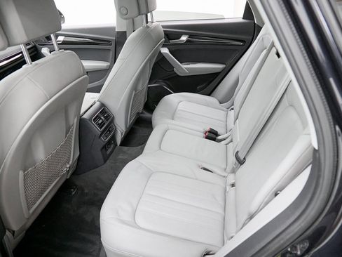 Used 2018 Audi Q5 2.0T Premium Plus w/ Premium Plus Package image 22