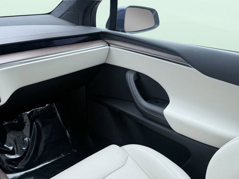 Used 2023 Tesla Model X AWD/4WD image 72