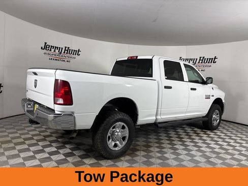 Used 2016 RAM 2500 Tradesman w/ Chrome Appearance Group AWD/4WD image 6
