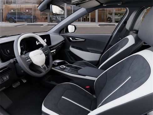 New 2025 Kia EV6 GT-Line image 17