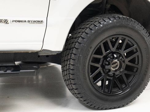 Used 2019 Ford F250 Lariat image 78