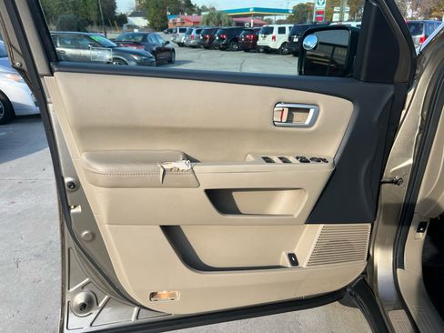 Used 2011 Honda Pilot EX-L image 9