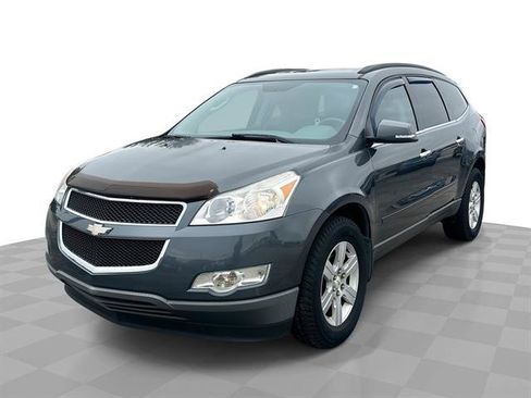 Used 2012 Chevrolet Traverse LT image 1