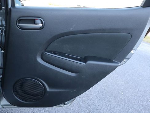 Used 2012 MAZDA MAZDA2 Touring image 19