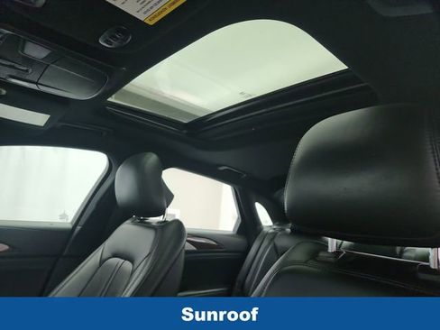 Used 2017 Lincoln MKZ Reserve image 11