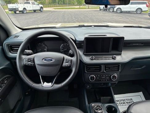 Used 2024 Ford Maverick Lariat w/ Black Appearance Package FWD image 16