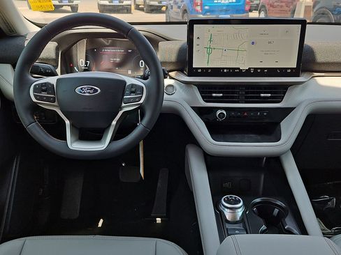 New 2026 Ford Explorer Active w/ Active Comfort Package RWD image 20