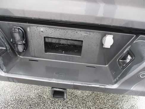 Used 2023 Ford F150 XLT w/ Equipment Group 302A High RWD image 10