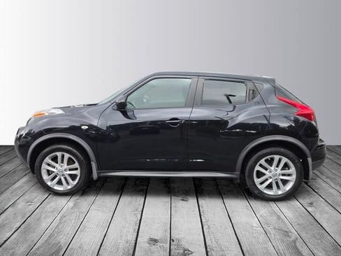 Used 2013 Nissan Juke SL AWD/4WD image 2