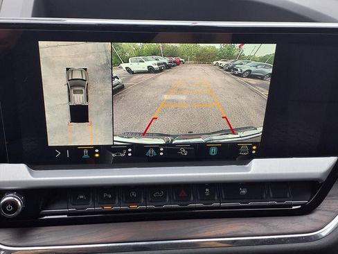 Used 2022 GMC Sierra 1500 SLT w/ SLT Premium Plus Package image 5