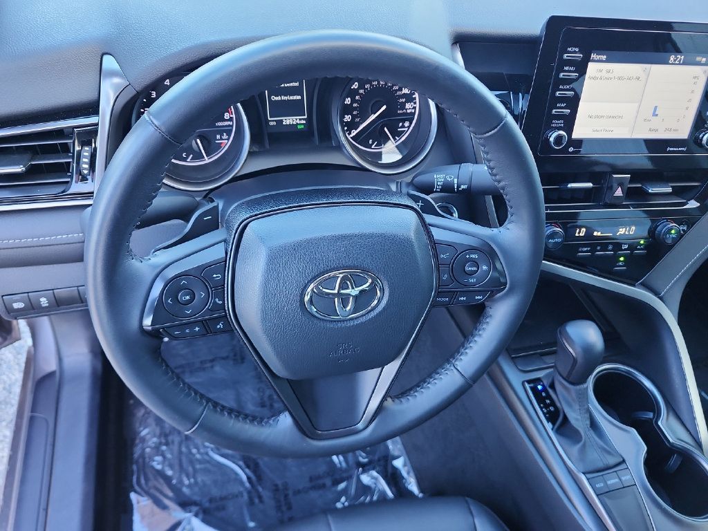Used 2024 Toyota Camry SE w/ Convenience Package FWD image 34
