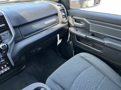 Used 2026 RAM 2500 Big Horn AWD/4WD image 30