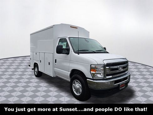 New 2026 Ford E-350 and Econoline 350 Super Duty w/ Power Equipment Group image 1
