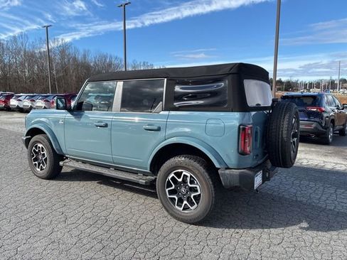 Used 2023 Ford Bronco Outer Banks image 8