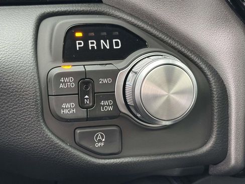 New 2026 RAM 1500 Laramie AWD/4WD image 21