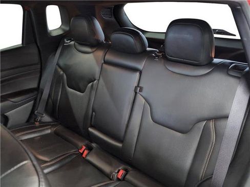 Used 2022 Jeep Compass Limited image 13