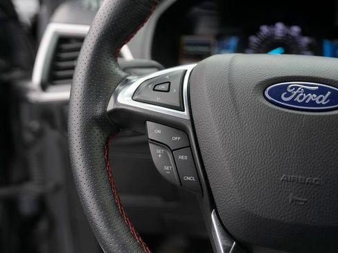 Used 2024 Ford Edge ST-Line image 22