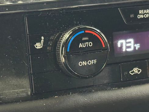 Used 2025 Nissan Pathfinder Rock Creek AWD/4WD image 33