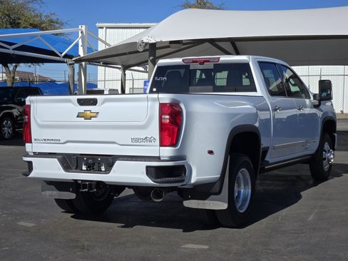 New 2026 Chevrolet Silverado 3500 High Country w/ High Country Premium Package image 4