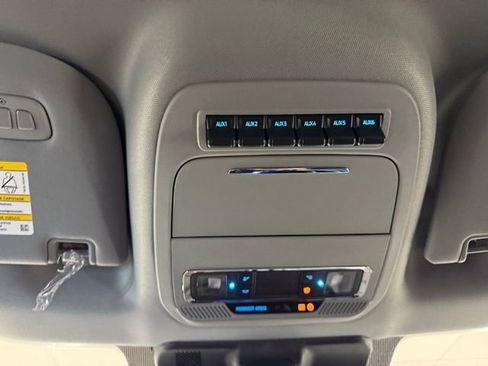 New 2026 Ford F350 Lariat w/ Black Appearance Package image 22