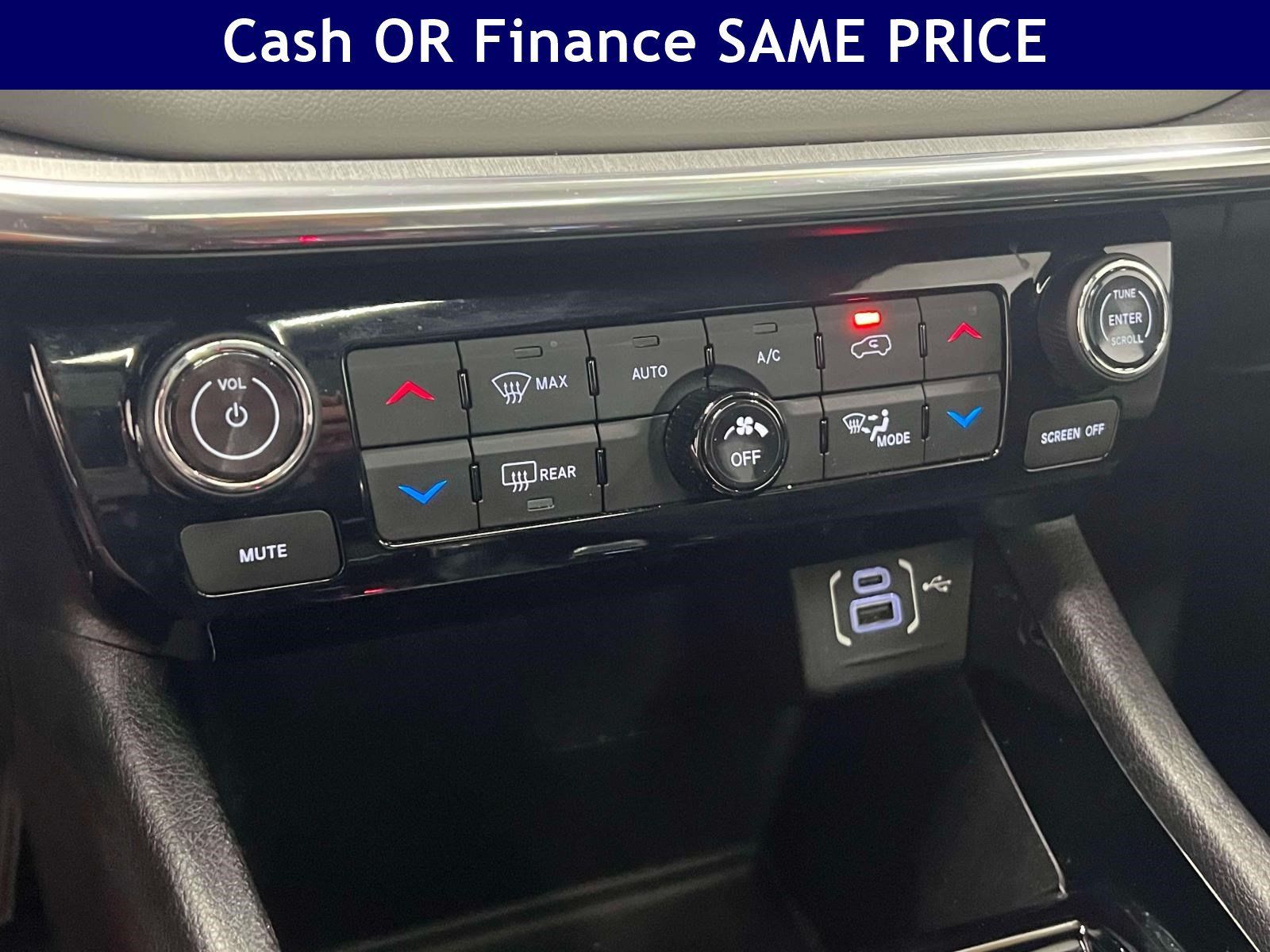 Certified 2023 Jeep Compass Limited w/ Sun and Sound Group AWD/4WD image 23