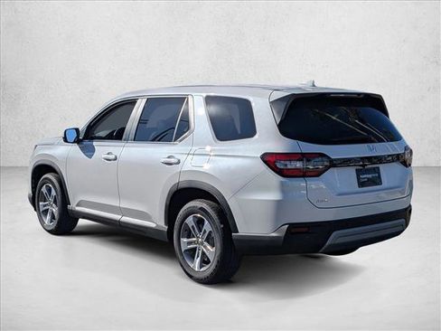 New 2025 Honda Pilot EX-L image 9