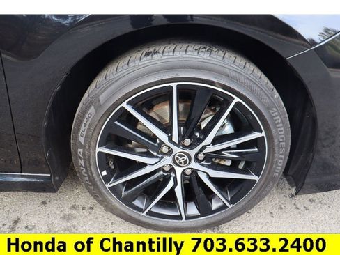 Used 2024 Toyota Camry SE image 28