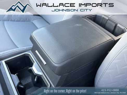 Used 2025 Toyota Tacoma SR5 image 19