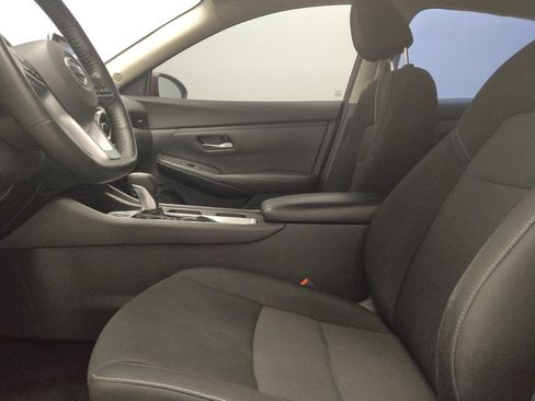 Used 2021 Nissan Sentra SV FWD image 17
