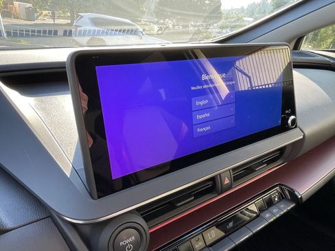 Certified 2024 Toyota Prius Prime FWD image 20