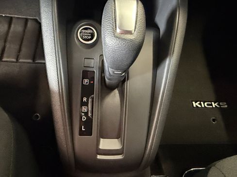 Used 2025 Nissan Kicks Play S image 22
