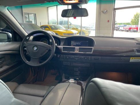 Used 2003 BMW 745Li image 26